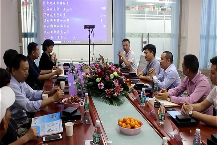 抖音TIKTOK色板免费网站IOSTIKTOK国际版色板化客戶接待處